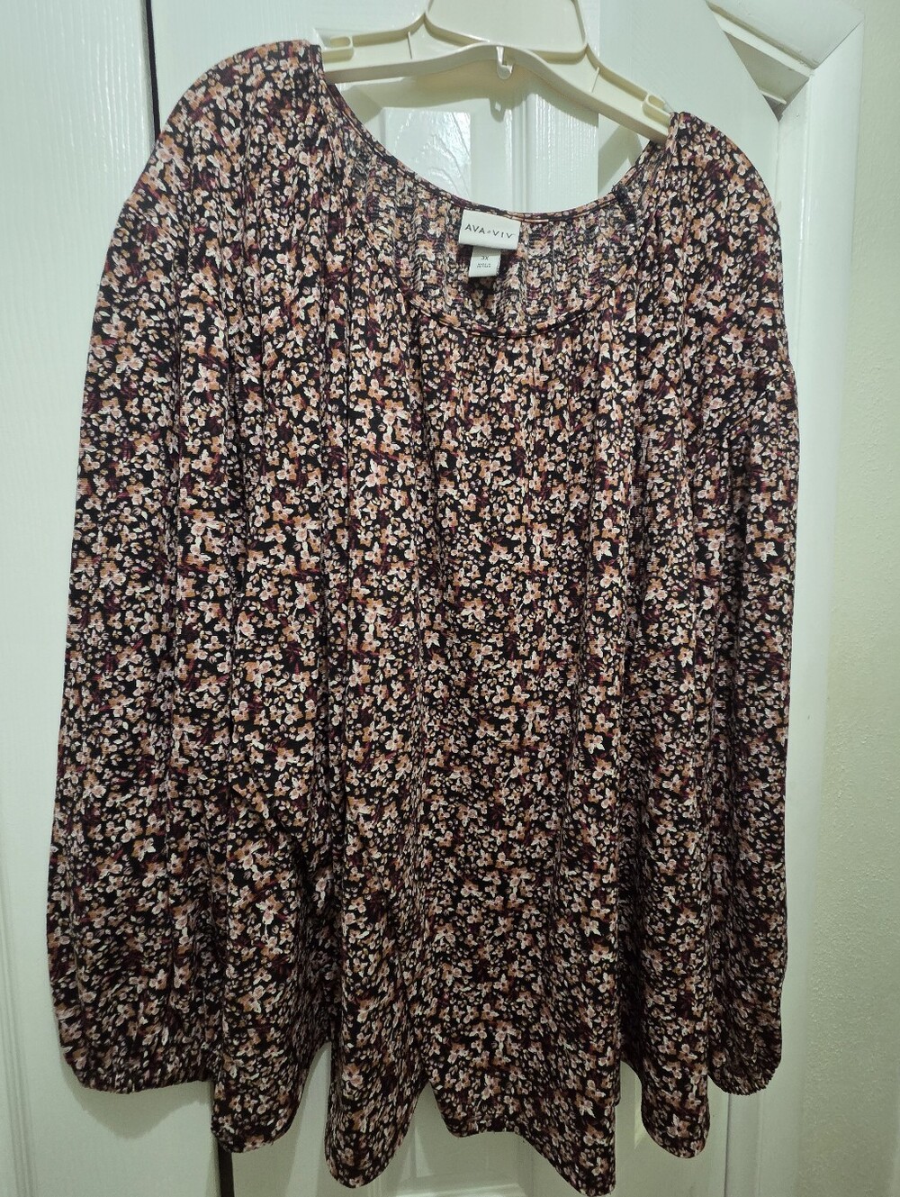 Ava & Viv Black Long Sleeve Floral Peasant Blouse 3X
